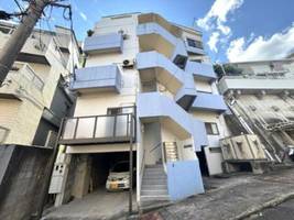 シャトー篠原台の外観