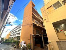 甲南金沢コーポ南館の外観