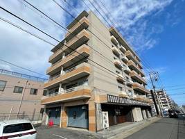 クローンハイツプルミエの外観