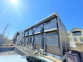 セントラルガーデン A棟の外観