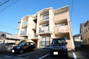 グランディーナ弐番館の外観