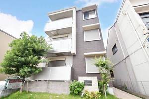 FELECIE本町の外観