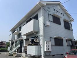 サンハイツ1-2の外観