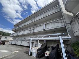 サンシャイン山下 B棟301の外観