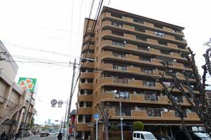 グランドパレス長居の外観