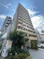 プレサンス新大阪クレスタの外観