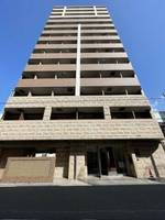プレサンス心斎橋ルティアの外観