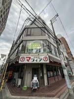 江坂パークビルの外観