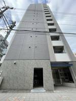 キャピトル大手通の外観