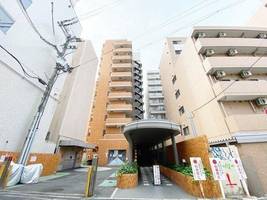 ライオンズマンション日本橋の外観
