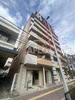 サンレムート江坂eastの外観