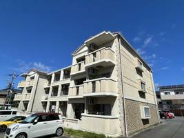 poggio al sole uno206の外観