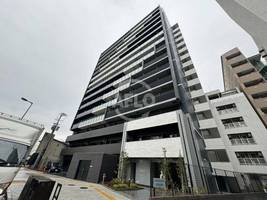 プレサンス大国町ラヴェニールの外観