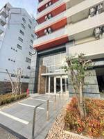エステムプラザ天神EASTプレミアムタワーの外観