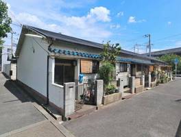 加美東5丁目借家の外観