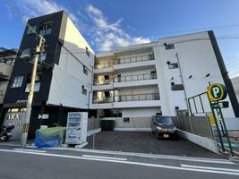 メビウス京橋南レジデンスの外観