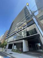 クレストコート靭公園THE CLASSの外観