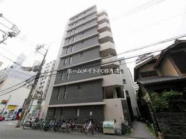 アクア阿波座の外観