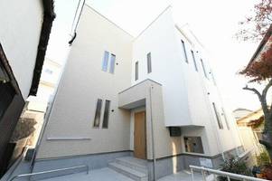 GRANDTIC香椎の外観