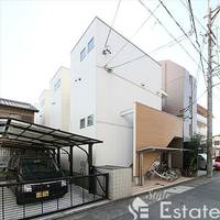 Win荒子102の外観