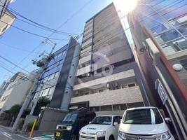 マロット天神橋の外観