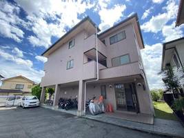 ルピナス1番館の外観