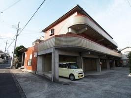 エクセル酒谷の外観