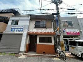 金田町2丁目テラスの外観