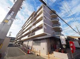 グロアールマイス407の外観