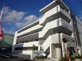 カーサ クレインフィールドの外観