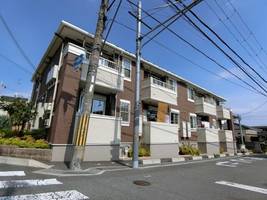 ヴィラカレントウエストの外観