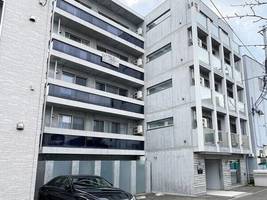 コアヒルズの外観