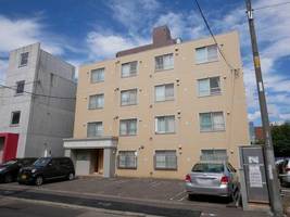 ゼスティ学園前の外観