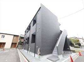 プレミア中島の外観