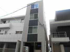 Casa Avenue Tsurumaiの外観