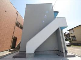 BreezeResidenceMoriyamaの外観