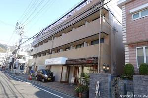 イーストマンションムラオの外観
