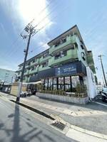 ハイツヴィラローズの外観