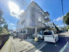 グレイスフルコーポ市川Ⅱの外観
