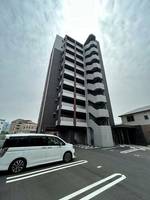 LEON篠崎橋の外観