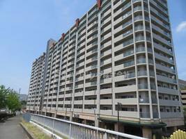 グレイスランドマーク堺・光明池の外観