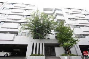 リーブル千種の外観