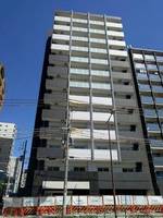 ワールドアイ大阪ドームシティの外観