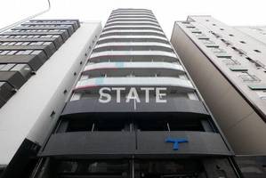 セレニテ難波グランデノールの外観