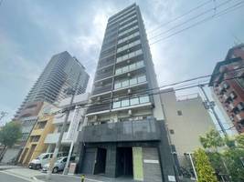 エステムコート北堀江Ⅱの外観