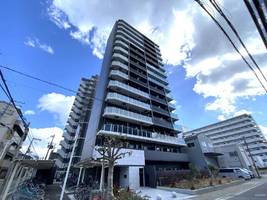 プレサンス塚本アクミリオンの外観