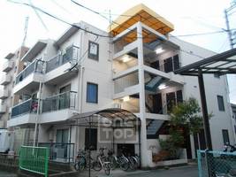 メゾンホワイトの外観