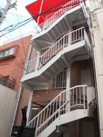 レガーロ三宮の外観