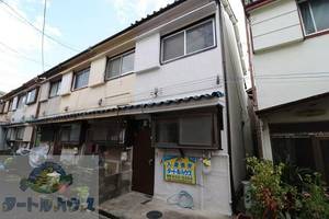 桑原貸家の外観