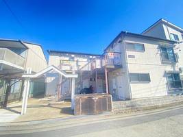 ハイツカトレア202の外観